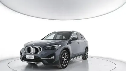 Käytetty BMW X1 xLine 150 HP (110 kW) 2021 Harmaa Katumaasturi