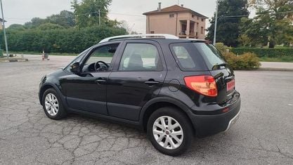 Usata Fiat Sedici Dynamic 135 CV (99 kW) 2012 Nero SUV