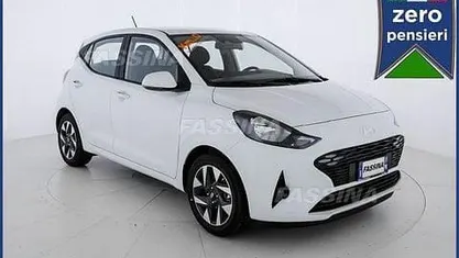 Usata Hyundai i10 63 CV (46 kW) 2025 Utilitaria
