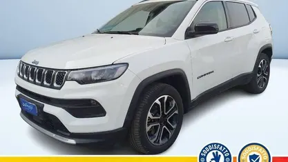 Bianco pastello Usata 2023 Jeep Compass Limited SUV | 24.900 € (Buon prezzo)