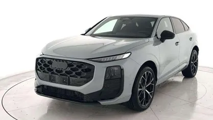 Usata 2026 Audi Q3 Sportback S-Line SUV | 56.500 € (Buon prezzo)