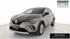Grigio scuro Usata 2021 Renault Captur Intens SUV | 17.500 € (Buon prezzo)