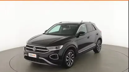 Usata VW T-Roc Style 110 CV (80 kW) 2023 Nero SUV
