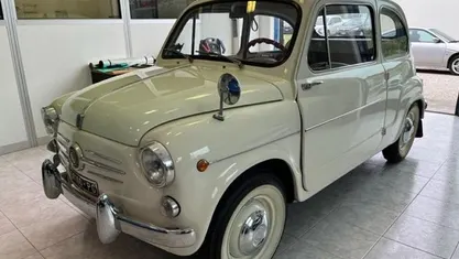 Usata Fiat 600 La Prima 31 CV (22 kW) 1961 Berlina