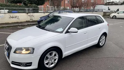Bianco Usata 2012 Audi A3 Ambition Tre volumi | 6250 € (Super prezzo)