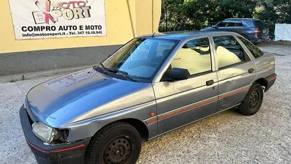 Usata Ford Escort 61 CV (44 kW) 1991 Berlina
