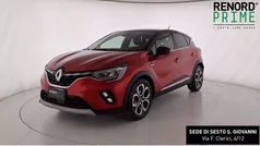 Rosso / nero Usata 2021 Renault Captur Intens SUV | 16.400 € (Ottimo prezzo)