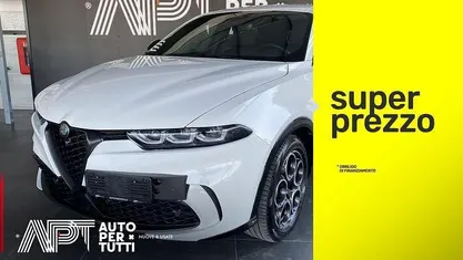 Bianco Usata 2024 Alfa Romeo Tonale Sprint SUV | 25.500 € (Super prezzo)