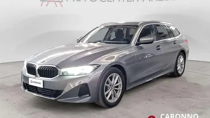 Grigio intermedio Usata 2023 BMW 318 Efficient Dynamics Station wagon | 28.900 € (Ottimo prezzo)