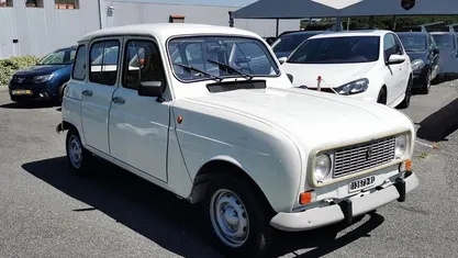 Usata Renault R4 33 CV (24 kW) 1984 Bianco Berlina