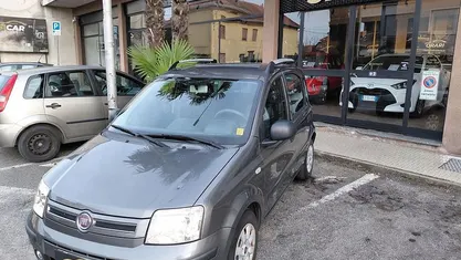 Usata Fiat Panda 69 CV (50 kW) 2011 Gray Utilitaria