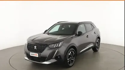 Usata Peugeot 2008 GT-line 131 CV (96 kW) 2020 Grigio SUV
