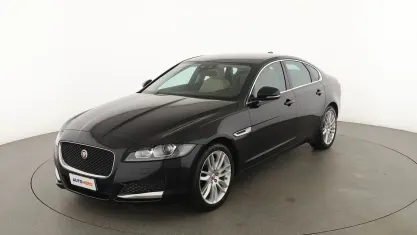 Gebraucht Jaguar XF Prestige 180 PS (132 kW) 2019 Blau Limousine