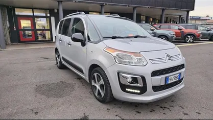 Grigio Usata 2017 Citroën C3 Live Utilitaria | 7900 € (Ottimo prezzo)