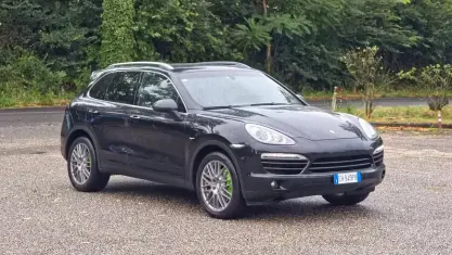Usata Porsche Cayenne 240 CV (176 kW) 2011 Nero SUV