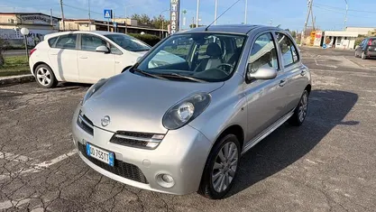 Usata Nissan Micra Tekna 88 CV (64 kW) 2006 Grigio Berlina