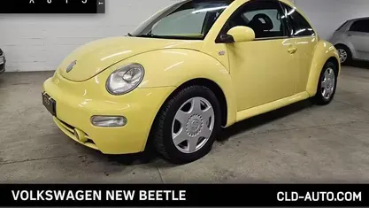 Usata VW New Beetle 90 CV (66 kW) 2000 Utilitaria