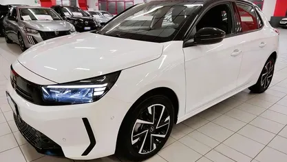 Usata 2023 Opel Corsa Utilitaria | 14.900 € (Buon prezzo)