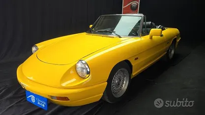 Usata Alfa Romeo Spider Veloce 128 CV (94 kW) 1991 Giallo Cabrio