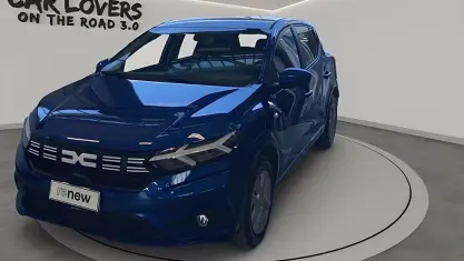 Usata Dacia Sandero Expression 101 CV (74 kW) 2023 Blu iron Utilitaria