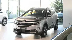 Grigio pastello Usata 2022 Citroën C5 Aircross Shine SUV | 22.900 € (Buon prezzo)