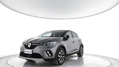 Grigio Usata 2023 Renault Captur Techno SUV | 20.691 € (Buon prezzo)