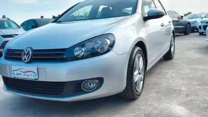 Usata VW Golf VI 105 CV (77 kW) 2010 Grigio Utilitaria