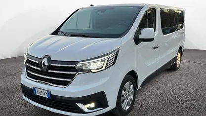 Usata Renault Trafic 150 CV (110 kW) 2023 Monovolume
