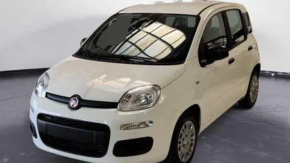 Nuova Fiat Panda 69 CV (50 kW) 2025 Bianco Utilitaria