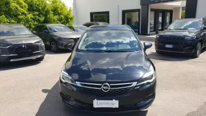 Usata Opel Astra Business 95 CV (69 kW) 2018 Nero Station wagon