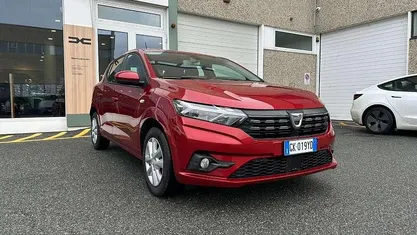 Rosso Usata 2022 Dacia Sandero Comfort Tre volumi | 12.900 € (Buon prezzo)