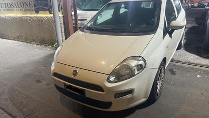 Usata Fiat Punto Street 95 CV (69 kW) 2017 Bianco Berlina