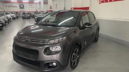 Usata Citroën C3 PureTech 110 CV (80 kW) 2019 Gray Utilitaria