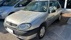 Grigio argento Usata 2001 Citroën Saxo Due volumi | 690 € (Buon prezzo)