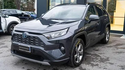 Usata Toyota RAV4 Hybrid 218 CV (160 kW) 2022 SUV