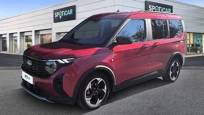 Usata Ford Tourneo Active 2024 Rosso Furgone