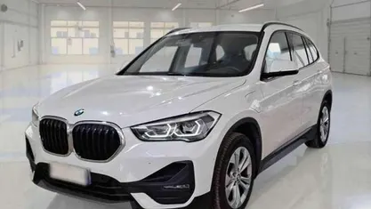 Bianco Usata 2021 BMW X1 Advantage SUV | 18.990 € (Buon prezzo)