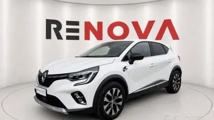 Usata Renault Captur Techno 101 CV (74 kW) 2023 Bianco SUV