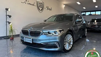 Grigio met. Usata 2020 BMW 520 Luxury Line Station wagon | 21.900 € (Ottimo prezzo)