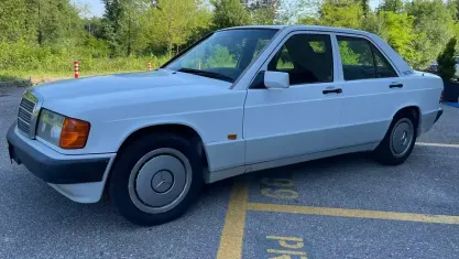 Usata Mercedes 190 132 CV (97 kW) 1991 Bianco Berlina