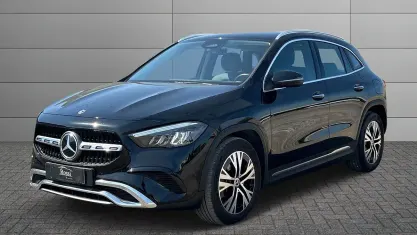 Usata Mercedes GLA200 Advanced Plus 150 CV (110 kW) 2024 Nero SUV