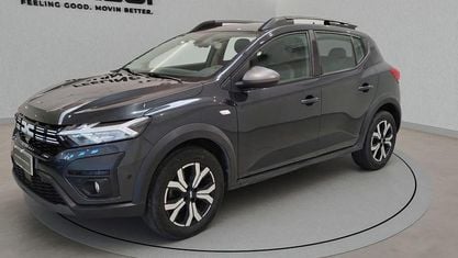 Begagnad Dacia Sandero Expression 91 HK (66 kW) 2023 Svart Sedan