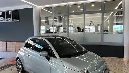 Begagnad Fiat 500 Launch Edition 69 HK (50 kW) 2020 Blå Sedan