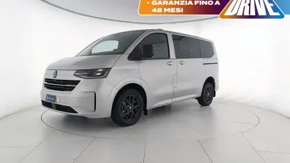 Usata VW Caravelle Life 150 CV (110 kW) 2025 Gray Furgone