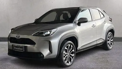 Usata Toyota Yaris Cross Trend 92 CV (67 kW) 2025 SUV