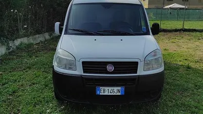 Usata Fiat Doblò 103 CV (75 kW) 2010 Monovolume