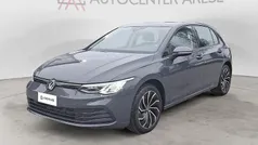 Grigio pastello Usata 2024 VW Golf VIII Life Tre volumi | 25.900 € (Buon prezzo)