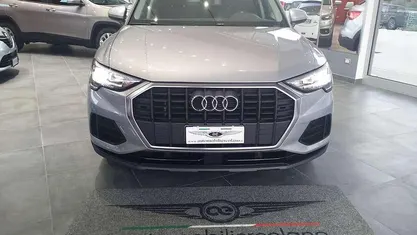 Usata Audi Q3 Business 150 CV (110 kW) 2020 Argento SUV