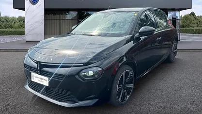 Usata Lancia Ypsilon 101 CV (74 kW) 2025 Utilitaria