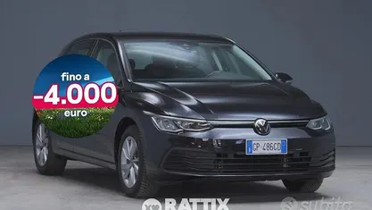 Usata VW Golf VIII Life 110 CV (80 kW) 2023 Berlina